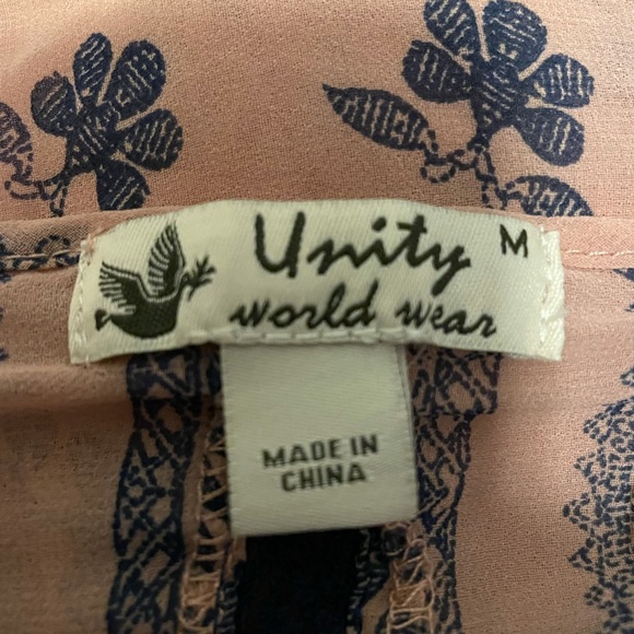 Unity World Wear top - Picture 9 of 9